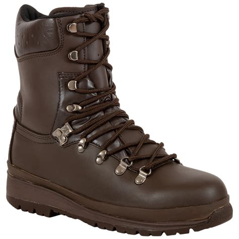 highlander waterproof outdoor boots